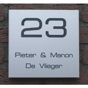 Gebogen aluminium naambord ALUGB-020 15x15cm